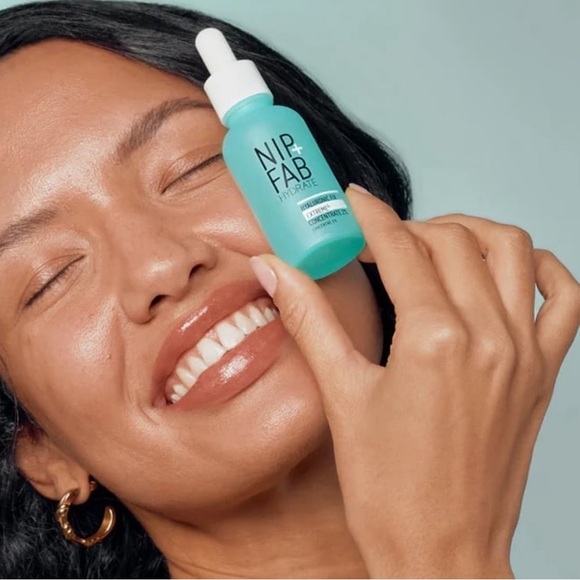 Nip & Fab: Hyaluronic Fix Extreme4 Concentrate - Picture 1 of 9